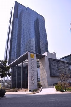 Regal Plaza0