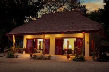 Maribago Bluewater Beach Resort0