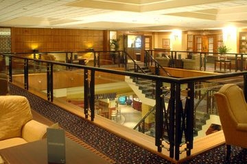 Crowne Plaza0