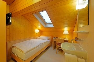 Hotel Rossli4