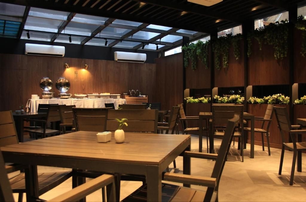 โรงแรมเวสต์เกต (Westgate Hotel)3