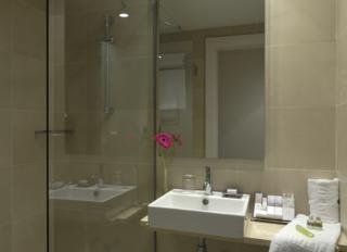 Hesperia Ramblas3