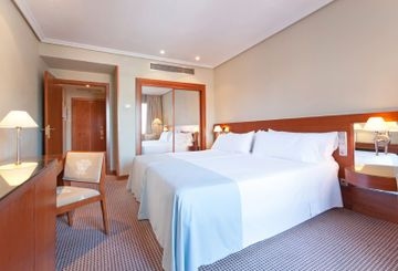 Tryp Alameda Aeropuerto2