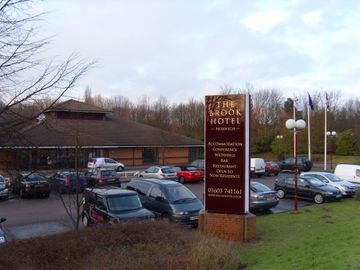 Best Western Brook Hotel0