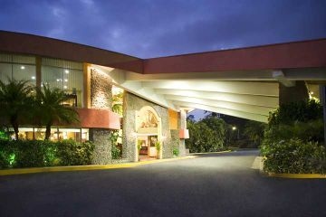 DOUBLETREE BY HILTON CARIARI S0