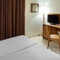 Catalonia Barcelona Golf Hotel2