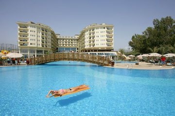 Mukarnas Spa Resort Hotel1