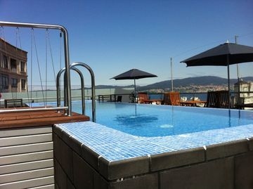 Axis hotel1