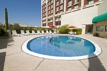FIESTA INN2
