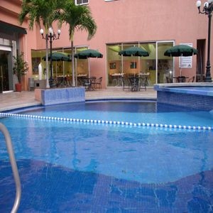 Comfort Inn0