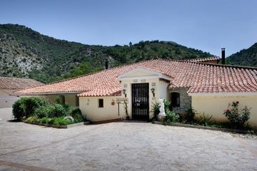 Hostal de la Trucha0