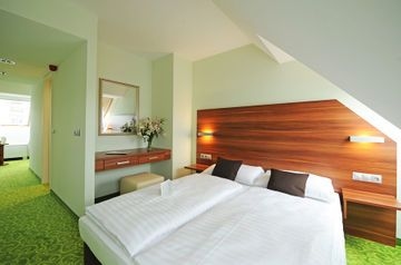 ACHAT Premium Budapest1