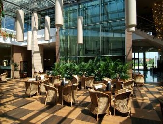 Ramada Grand0