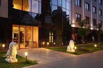 Lions Garden0