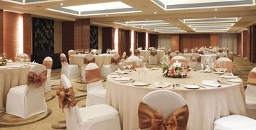 Vivanta by Taj3