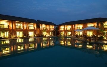 Golden Palms Hotel & Spa0