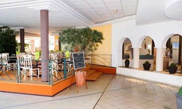 HOTEL MERCURE POITIERS AQUATIS0
