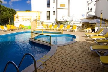 Soldoiro Apartments1