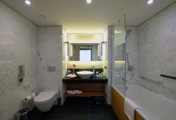 Doubletree By Hilton Istanbul,1