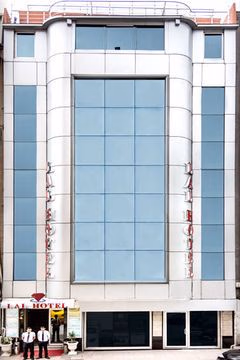 Lal Hotel0