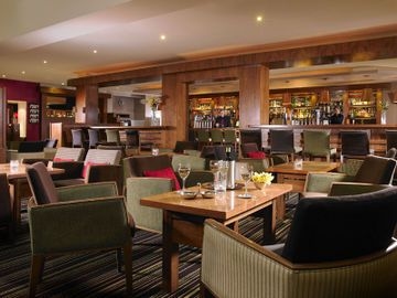 Connacht Hotel0