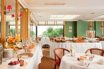 เมอร์เคียว ตูร์ เอฟเฟล เกรอแนล (Mercure Tour Eiffel Grenelle)2