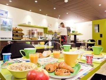 Ibis Style Paris XV Lecourbe2
