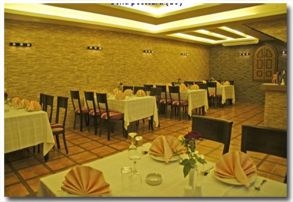 LARSA HOTEL3