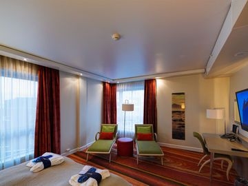 RADISSON BLU2