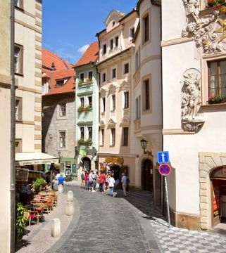 CLEMENTIN OLD TOWN3