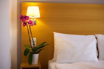JURYS INN4