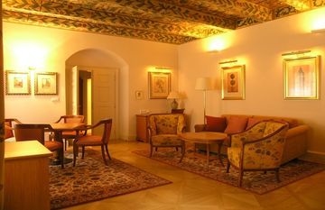 Santini Residence1