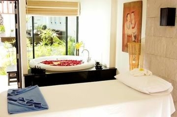 โรงแรมอแวนติก้า-บูติก (Avantika Boutique Hotel)1