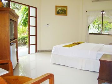 โรงแรมไฮตัน ลีลาวดี (Phuket Leelavadee Hua Ting Resort)4