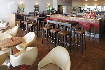 Movenpick Hotel Zurich Airport1