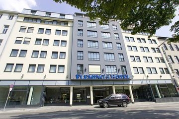Flemings Westbahnhof0