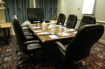 Crowne Plaza4