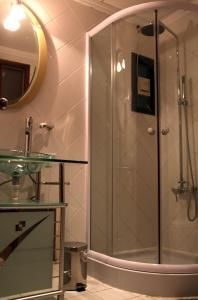 Times Square Suite1