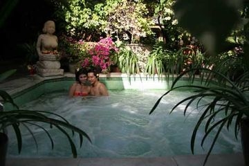 โรงแรมกรีนการ์เด้น (Green Garden Hotel)2