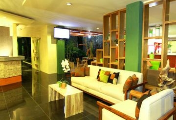 Spazzio Hotel0