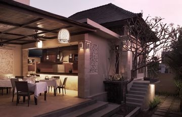 นยุห์บาหลีวิลล่า (Nyuh Bali Villas)3