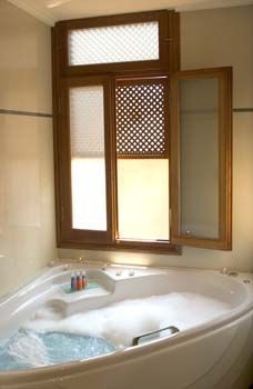 Ionas Hotel3