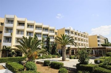 Dolphin Bay0