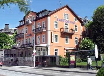 BAYERISCHER HOF0