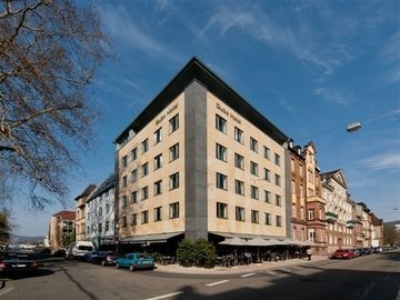 Qube apartments0
