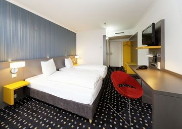 Ibis Styles2