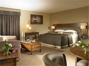 SCOTTS HOTEL3