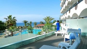 Crystal Springs Beach Hotel1