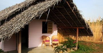 Palagama Beach0