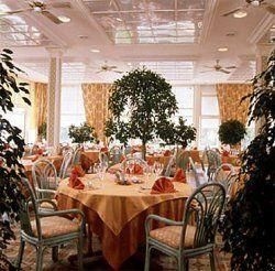 GRAND HOTEL LES LECQUES2